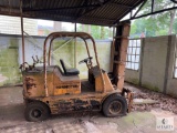Towmotor Model 760P LP 7,000-pound Capacity Forklift
