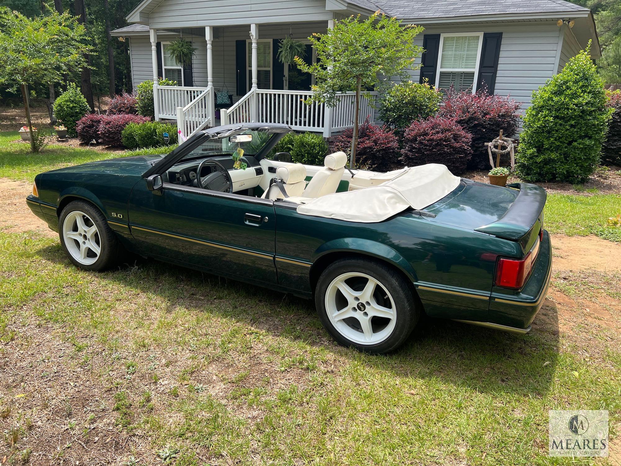 1990 Ford Mustang LX - 7UP Edition - 25th | Proxibid