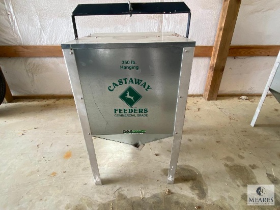 Castaway Deer Feeder