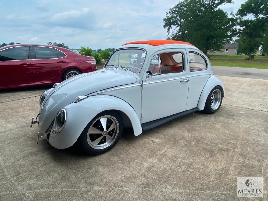1961 Volkswagen Beetle, Model 2S - Fully Restored