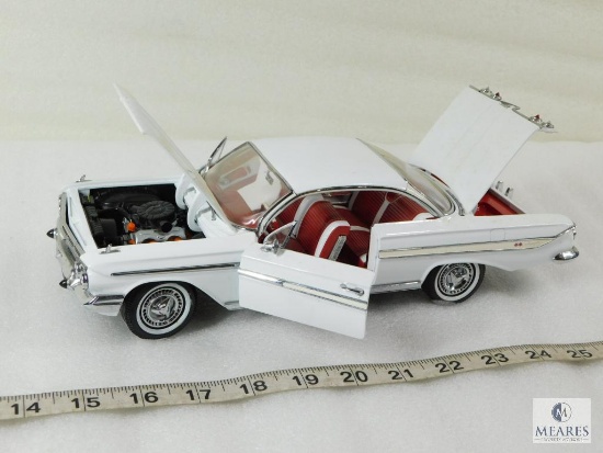 1961 Chevrolet Impala by Sun Star