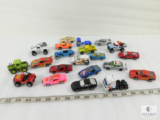 Lot of Assorted Matchbox and Hot Wheels Toy Cars