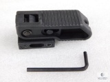 New Vertical Folding AR15 Forward Grip
