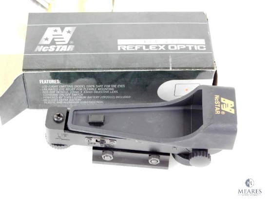 New NcStar Red Dot Reflex Sight with Weaver Mount Great for Rifle or Shotgun