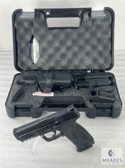 NEW Smith & Wesson M&P9 M2.0 9mm Semi-Auto Pistol, Carry and Range Kit (4052)