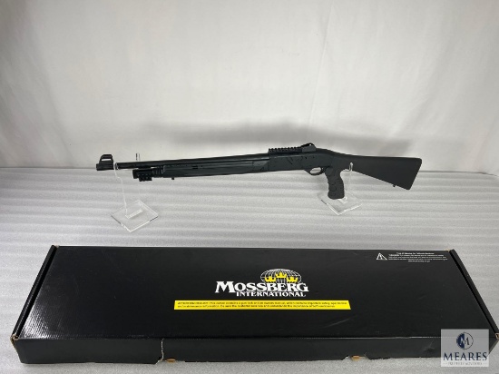 New Mossberg 20 Gauge Tactical Cruiser Semi-Auto Shotgun (4021)