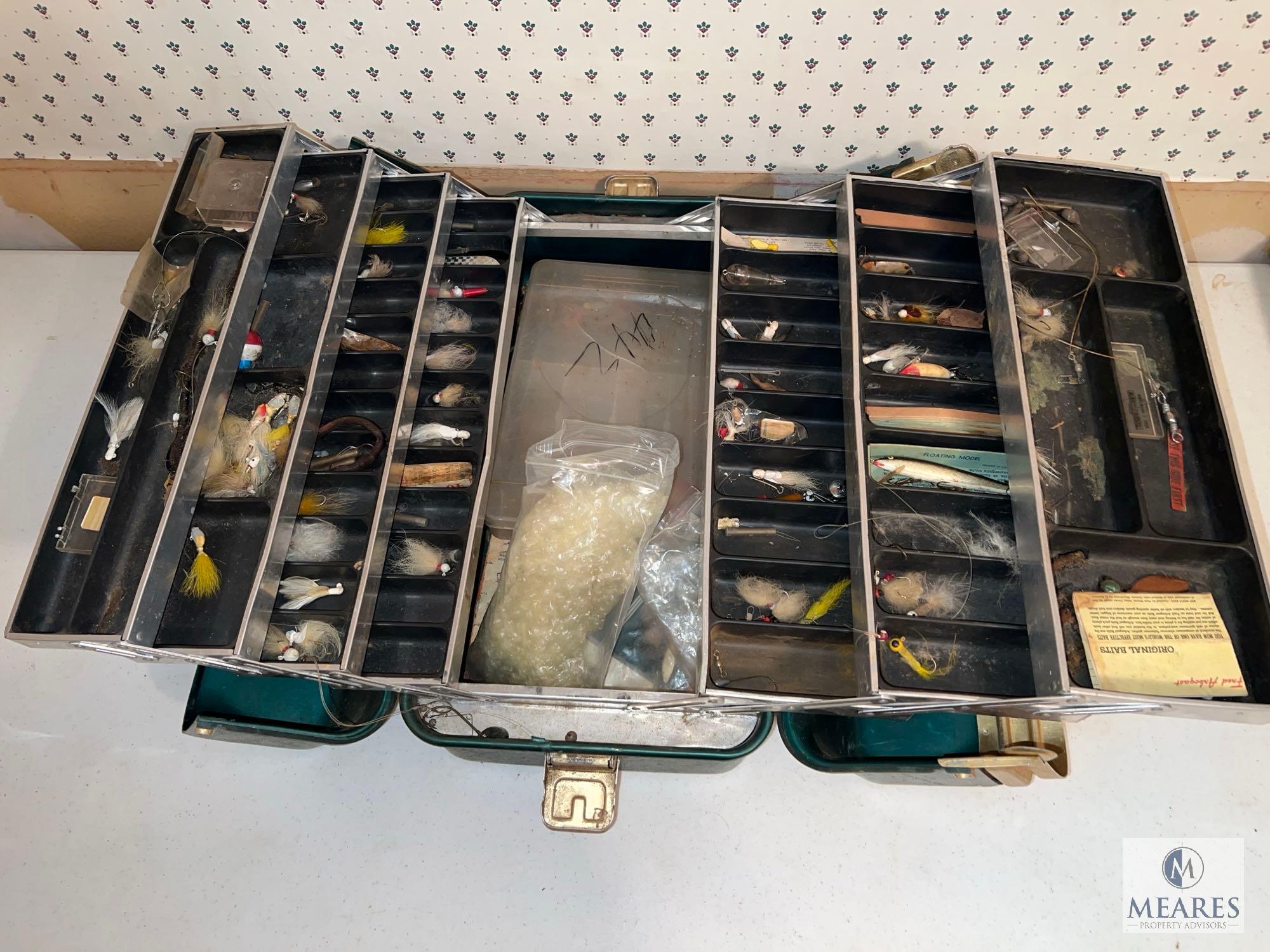 Sold at Auction: Large Vintage Umco Tackle Box with Lures.