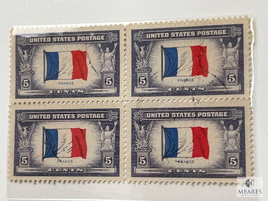 # 915 - 1943 Overrun Countries: 5c Flag of France Set of Four Stamps