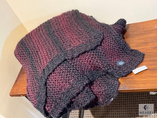 18 Karat Chain Knit Blackberry Throw Blanket