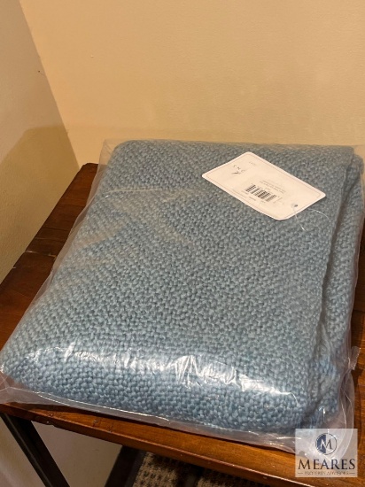 Bedford Collections 45" x 70" Serene Mist Throw Blanket