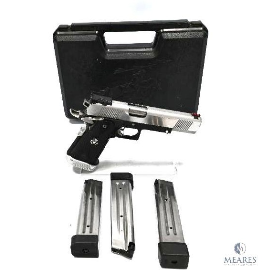 (5874) Custom Built Caspian "On Target" M1911 Semi-Auto Pistol Chambered in .40S&W