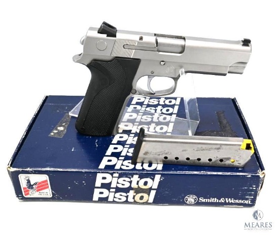 (6260) Smith & Wesson 4586 Semi-Auto .45ACP Pistol