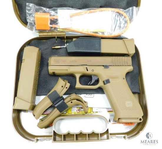 (6123) NEW Glock Model 19x Semi-Auto 9mm Pistol