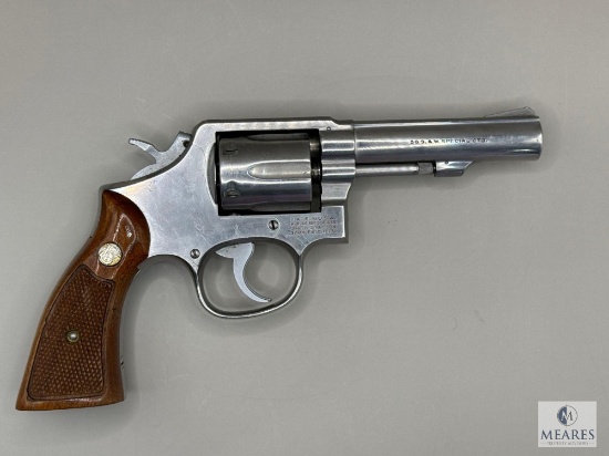 (6371) S&W Model 64-3 DA .38 Special Revolver