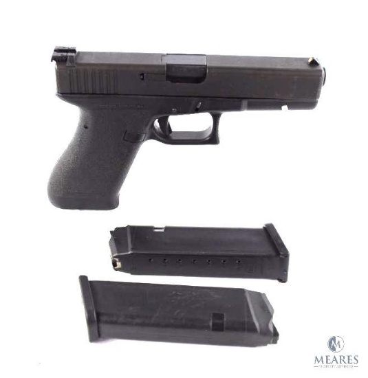 (6065) Glock Model 17 GEN 1 Semi-Auto 9mm Pistol with Adjustable Sights