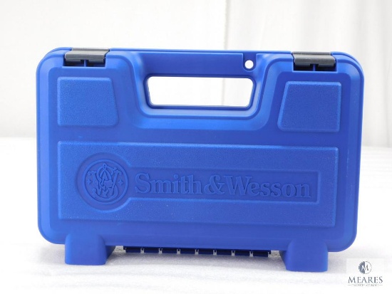 New Smith and Wesson Collectors Hard Side Pistol Case for Up to 6" Barrels