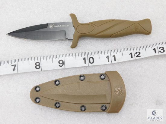 New Smith and Wesson Tactical Fixed Blade Knife with Sheath