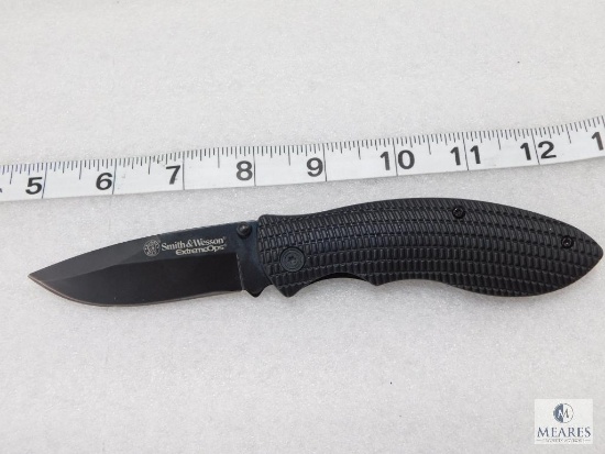 New Smith and Wesson Extreme OPS Tactical Folder with Belt Carry Clip