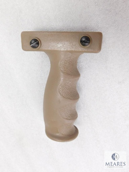 New AR15 Forward Grip