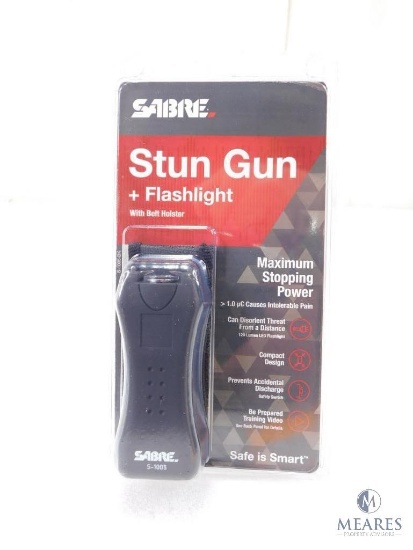 New Sabre 600,000 Volt Stun Gun with Built in LED Light