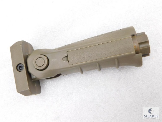 New AR15 Vertical Forward Grip