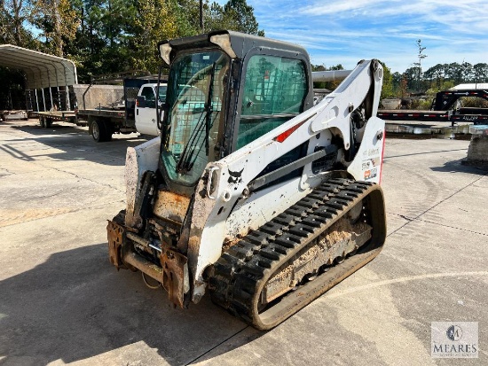 2018 Bobcat T740 Compact Track Loader with Selectable Joysticks - R/C Ready