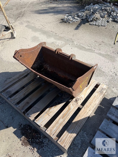 36-inch Excavator Bucket