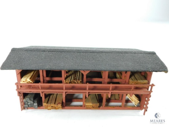 Atlas HO Scale Train Village Lumber Yard