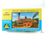 AHM HO Model Miniatures Minikits Trackside Construction Kits Brewery 5813