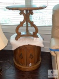 Group of Two Thomasville 1966 Mid-Century Modern Side Tables