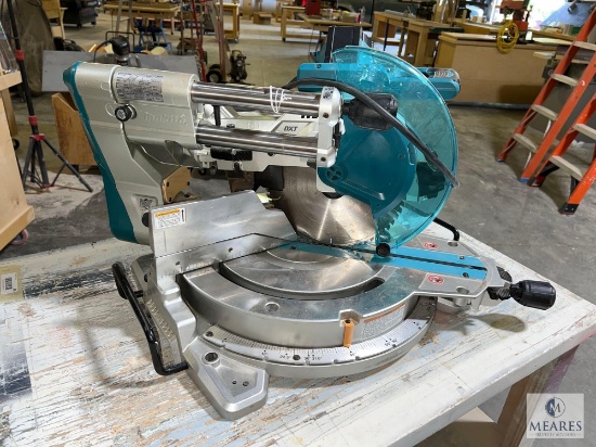 Makita LS1019L 10" Dual-Bevel Sliding Compound Miter Saw