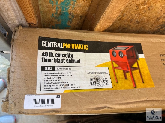 New in the Box Central Pneumatic 40-pound Capacity Floor Blast Cabinet