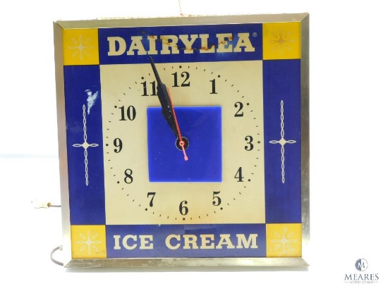 Vintage Dairylea Ice Cream Clock - MIRRO-Products Company