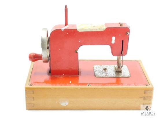 Vintage 1950s Kay an EE Sew Master Child's Sewing Machine
