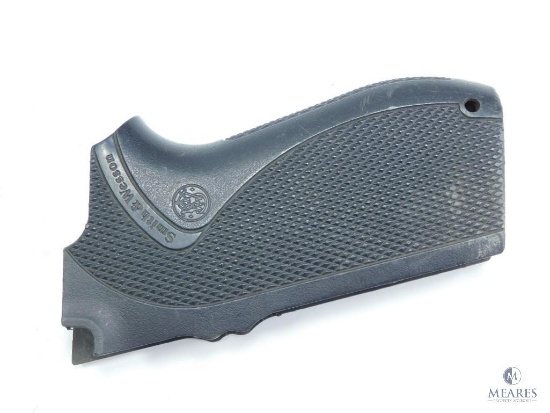 Smith & Wesson Grips, Possibly Model 59