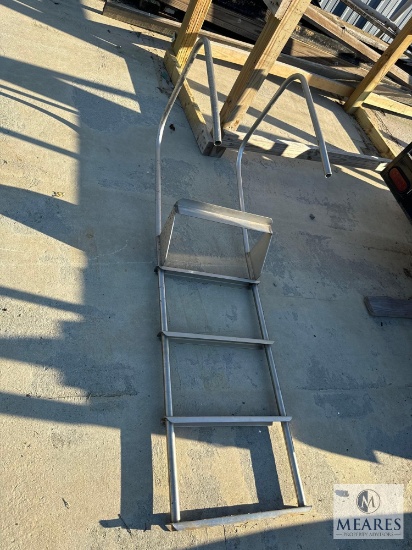 Step Ladder for Swimming Pool