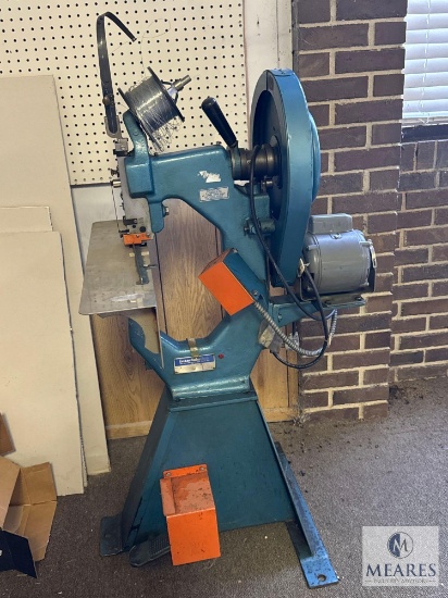 1981 Interlake Inc. Model A Stitching Machine