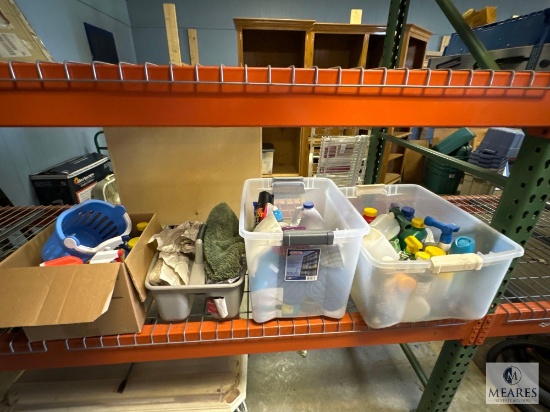 Lot of Cleaning/Gardening Supplies