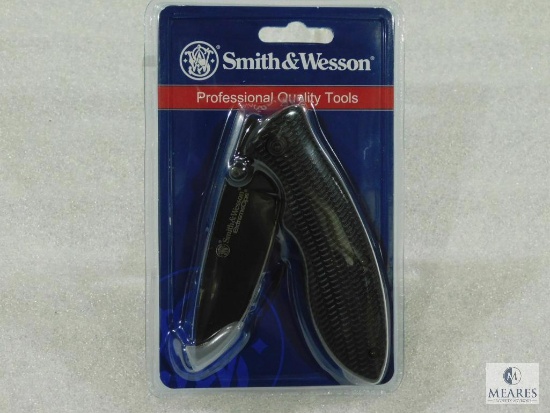 New Smith & Wesson Extreme Ops Tactical Folder with Belt Carry Clip