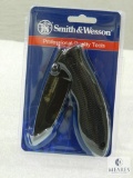 New Smith & Wesson Extreme Ops Tactical Folder with Belt Carry Clip