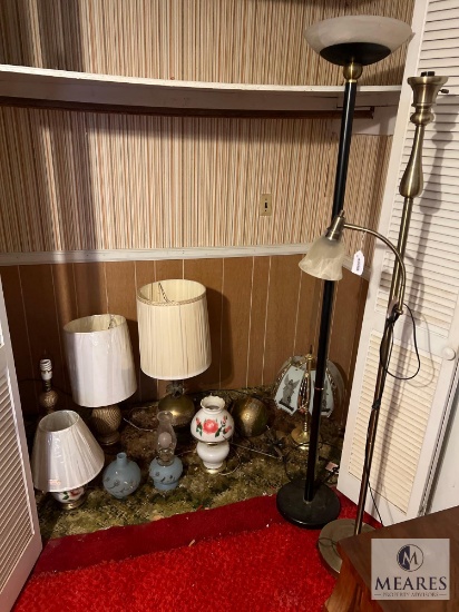 Large Lot of Lamps - Decorative, Floor and Table (NO SHIPPING)