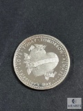 1982 Valentine's Day .999 Fine Silver 1-Troy Ounce Silver Round