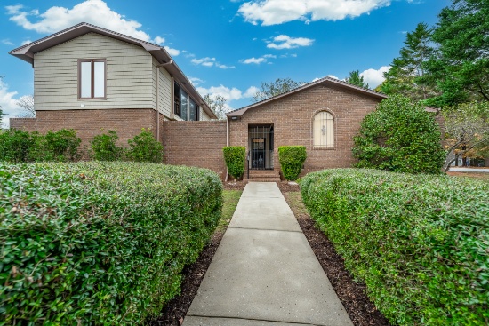 Auction: Foxcroft Subdivision, Greenville, SC