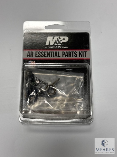 New Smith and Wesson Essential AR15 Lower Parts Kit