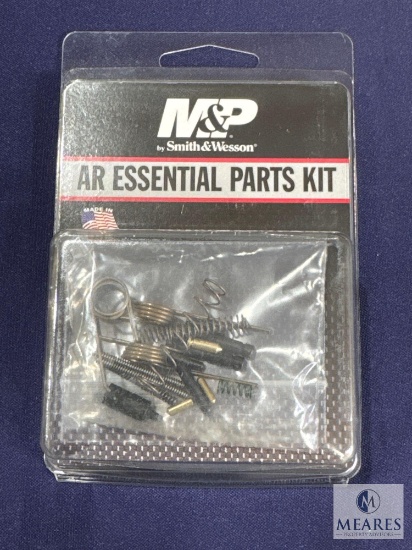 New Smith and Wesson Essential AR15 Lower Parts Kit