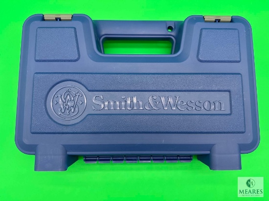 New Smith and Wesson Collectors Hard Side Pistol Case up to 8 3/8" Barrels