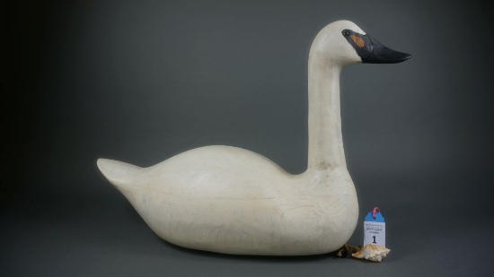 Swan in the Mason Factory Style