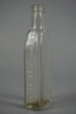 Virginia Dare Extract Bottle