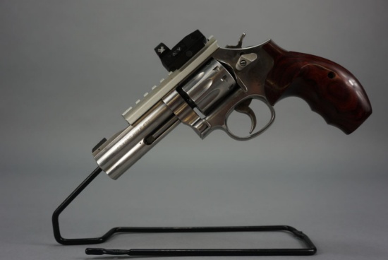 Smith & Wesson Mod 617