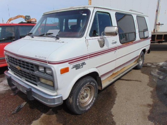 1992 Chevrolet Gladiator Van